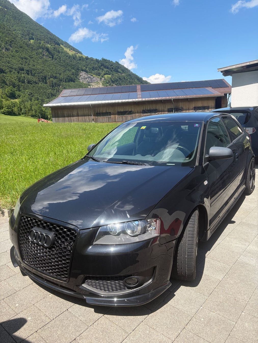 Audi Automobili: Audi S3 8P 2.0 TFSI – Usato da Lungern venduto da Charwisel