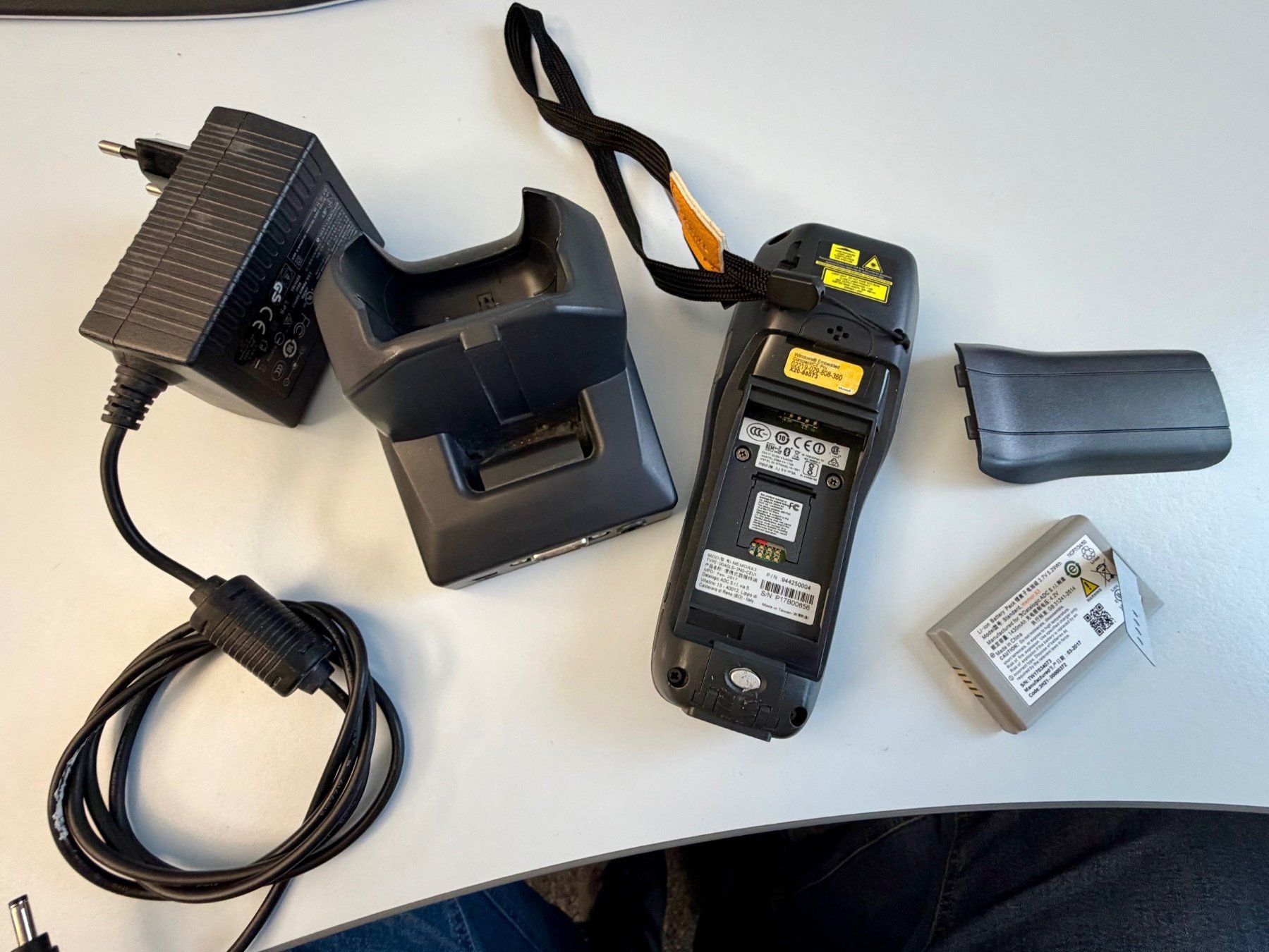 Scanner: Datalogic Memor X3 / Barcode Scanner – Gebraucht aus Einigen von Medicom-Pharma 5