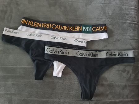 Calvin Klein Tangas,  Grösse S, 3 Stück