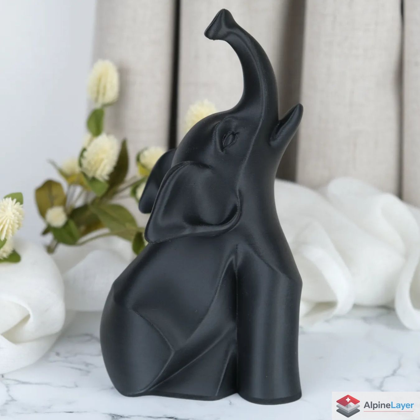 Sculptures & Statues: Modern Elephant Sculpture - Elegant & Stylish - 3D Printed – Neuf (Voir description) à Losone par AlpineLayer
