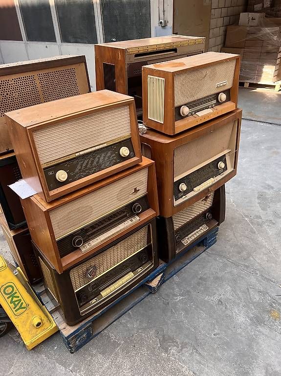 Radios: Radio Konvolut Oldtimer – Gebraucht aus Buchs ZH von phintage 1
