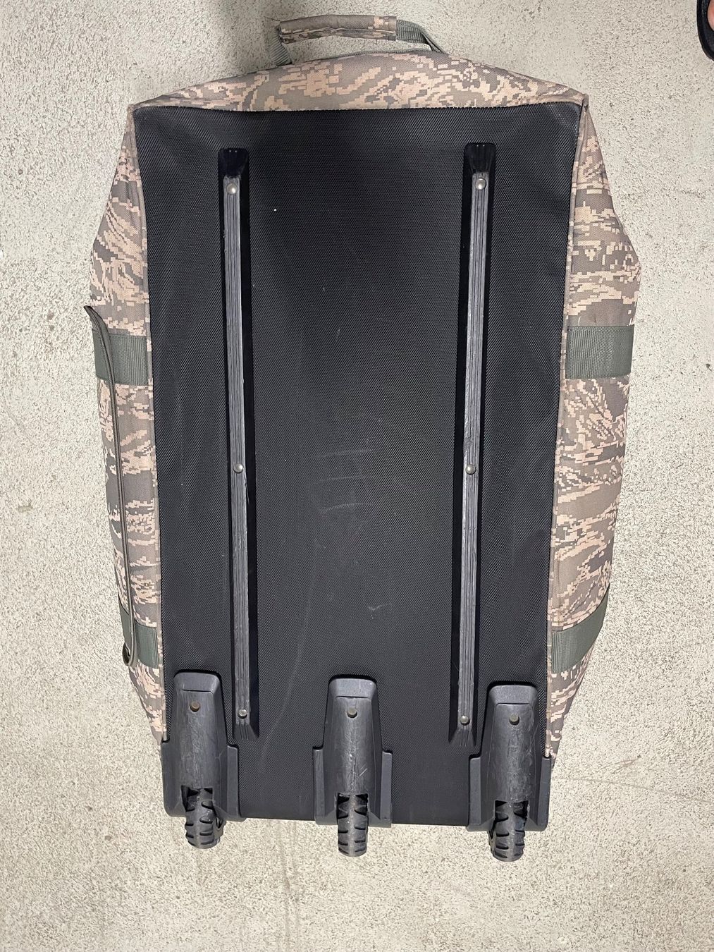 Borse: Armee Tasche US Airforce duffle bag – Usato da Wila venduto da Lokelo 5