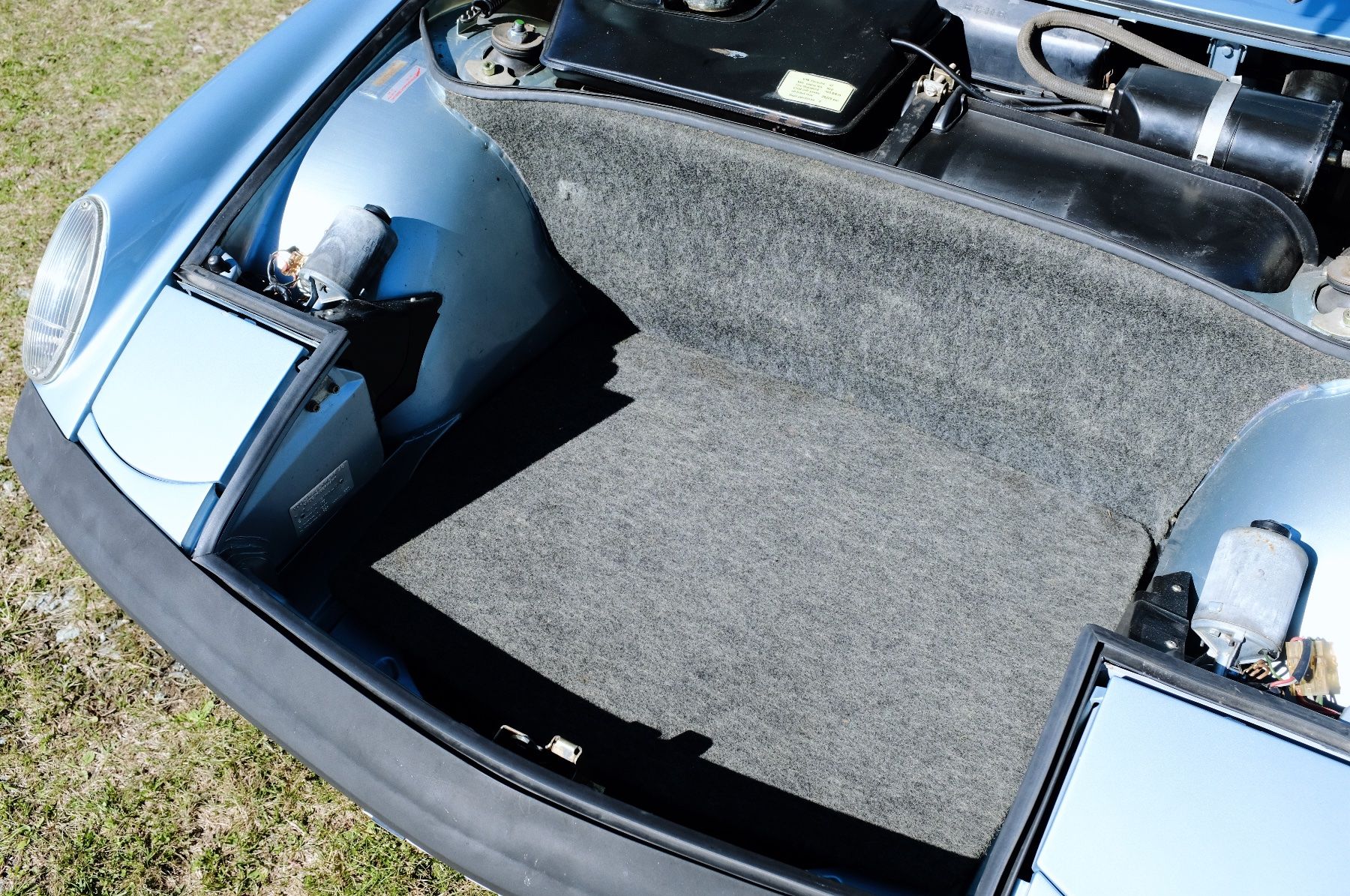 Porsche Automobili: 1973 Porsche 914 2.0 – Usato da Silvaplana venduto da 8001 7