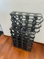 Stapelbare Flaschenboxen zur Weinlagerung