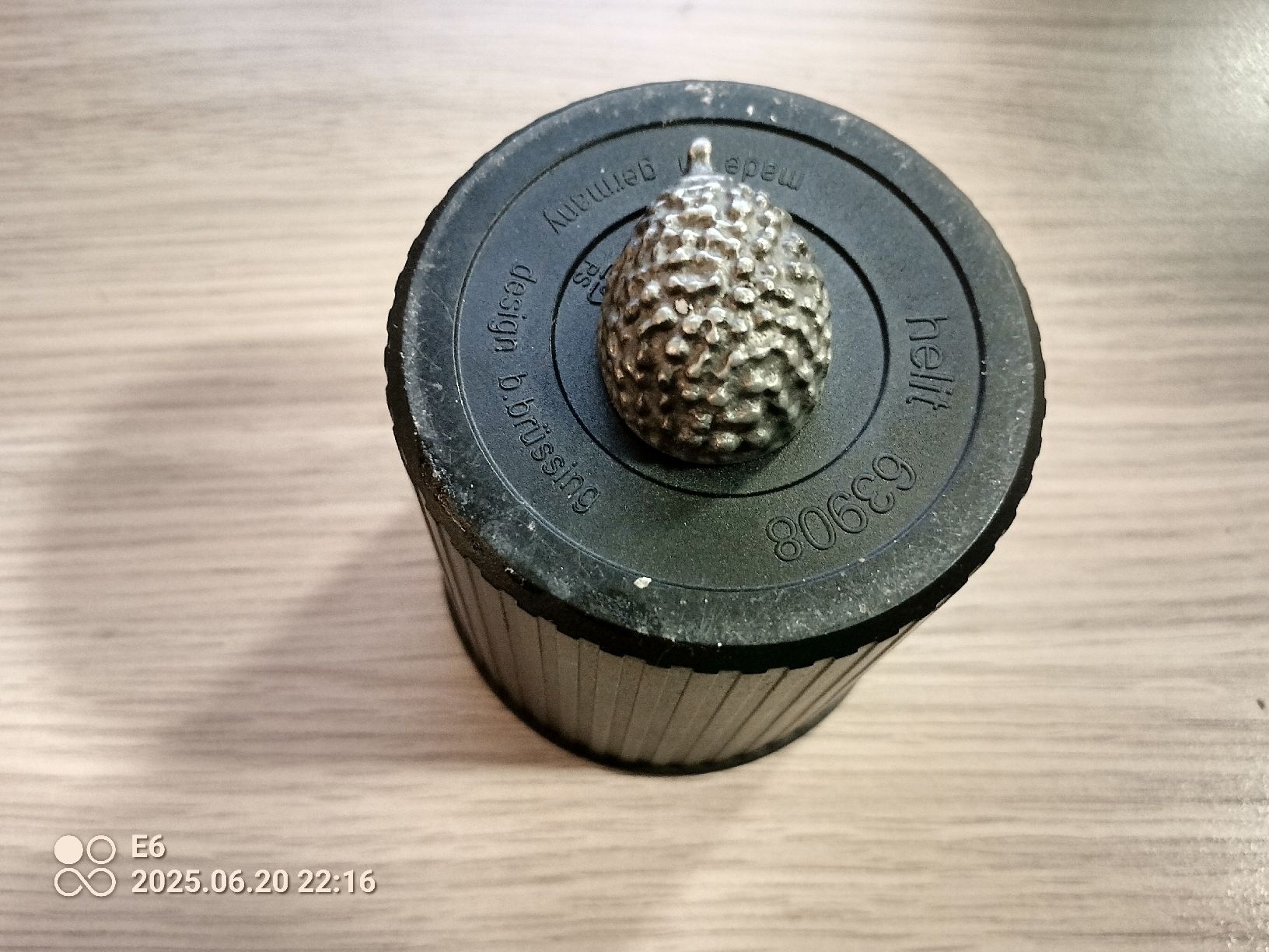 Statuette: 2 Herzige Zinn-Igeli – Usato da Zürich venduto da Mitzi6 7