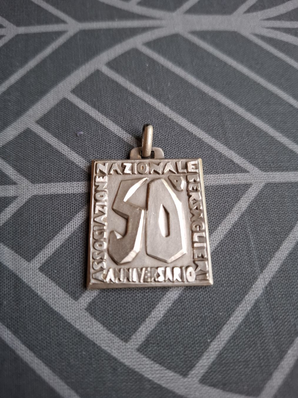 Medaglie: Médaille Militaire en Argent 800 – Usato da Le Locle venduto da Maria.222 1