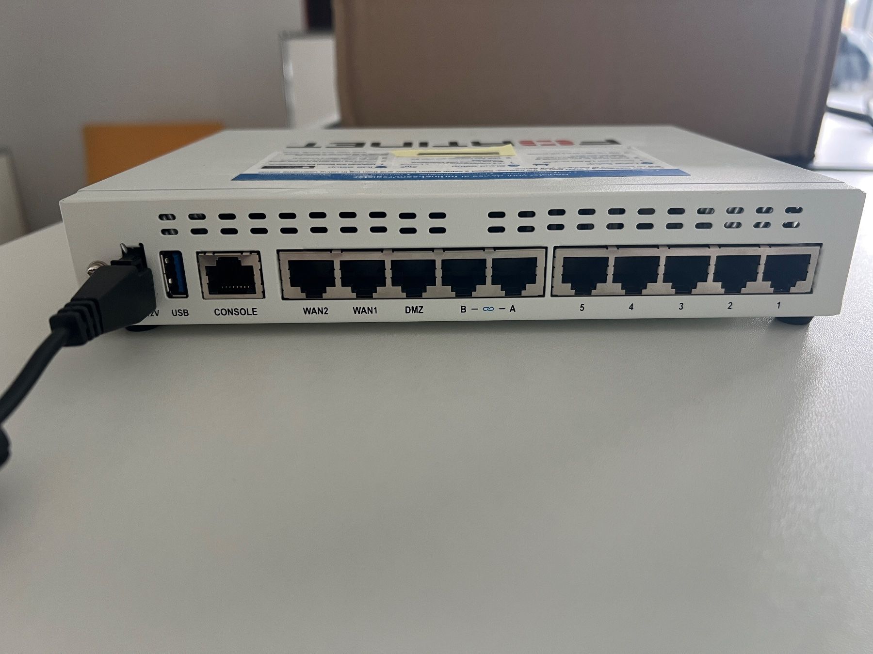 Fortinet Firewall: Fortinet FortiGate 70F Firewall – Usato da Herrliberg venduto da Elviras 2