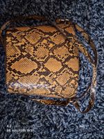 Tasche Kunstleder Schlangenmuster gelb schwarz Schultergurt
