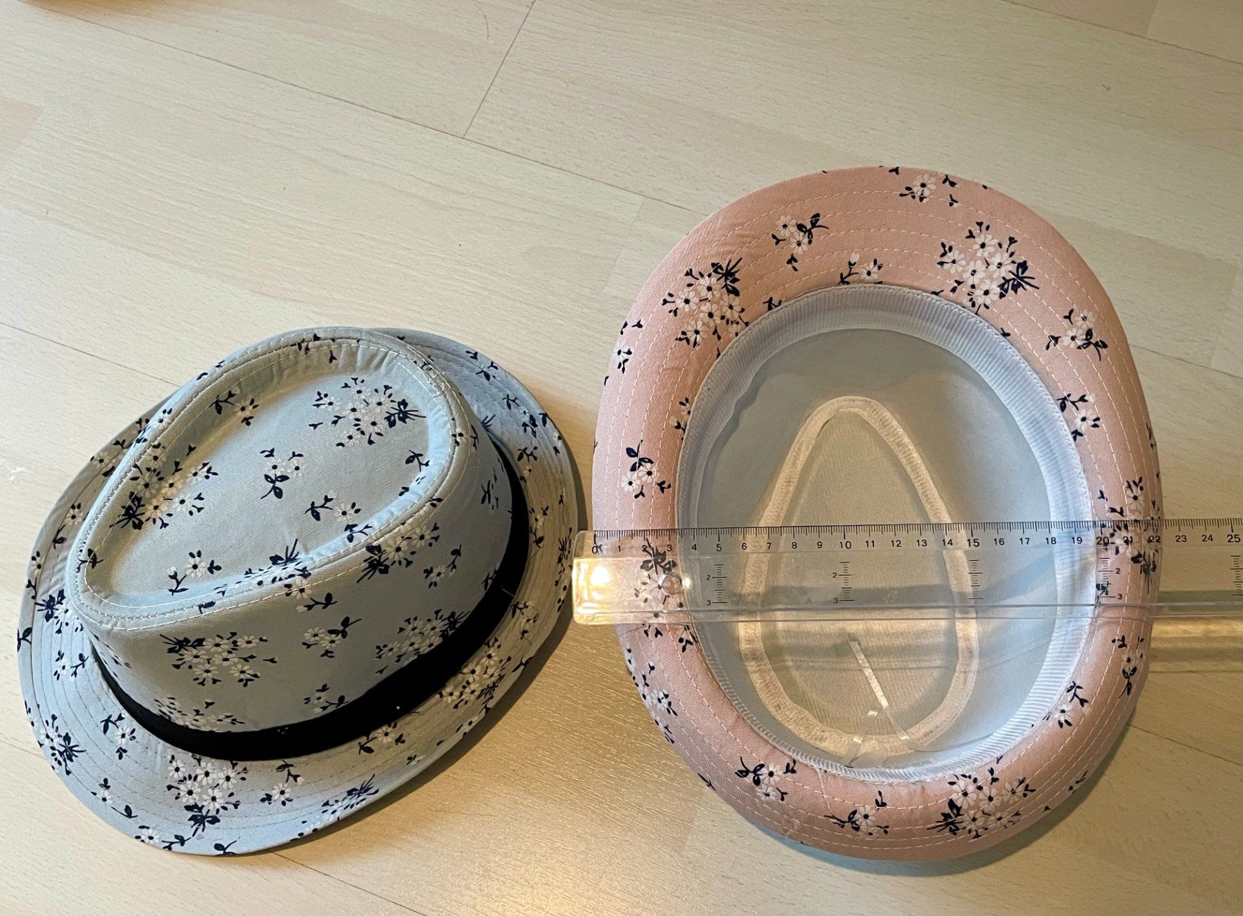 Hüte, Mützen & Caps: 2 schöne Hüte in Gr. M – Neu und originalverpackt aus Schindellegi von Moom1402 6