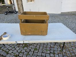 Holzkiste Brauerei Hochdorf antik gebrauchter Zustand