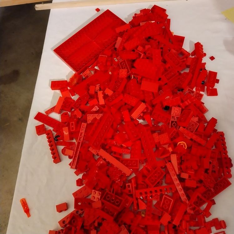 LEGO ung/env 1 kg + Legoteile rot / lego rouge (Gebraucht) in Fribourg ...