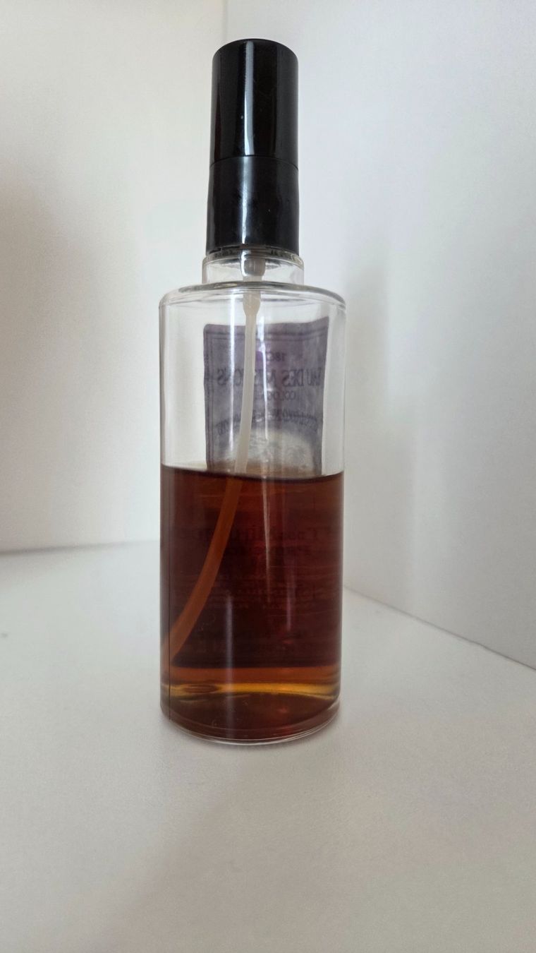 Profumi & Eau de Toilette: Le Couvent Eau des Missions Eau de Cologne 100ml Parfum – Usato da Weggis venduto da Leeclipse 1