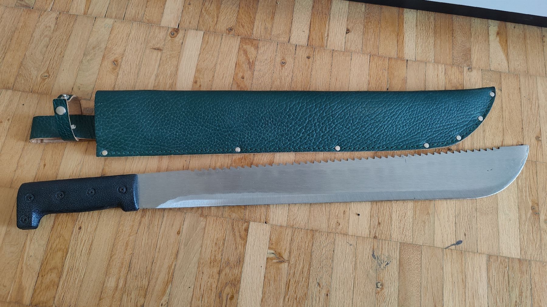 Accessori: Machete mit Scheide  (WG) – Usato da Neuenhof venduto da tap_mxt6