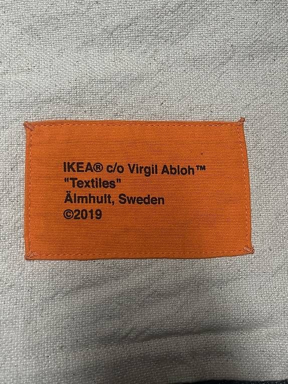 Ikea Cuscini: Kissenbezug Virgil Abloh x IKEA – Usato da Luzern venduto da LuzernerShop 3