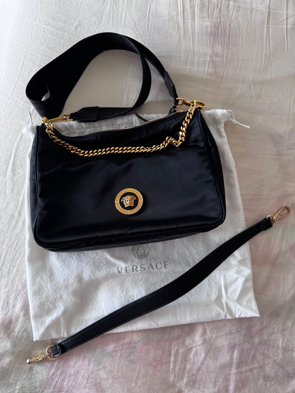 Versace Taschen für Damen: Versace Tasche – Neu (gemäss Beschreibung) aus Schmerikon von Adrianka55 2