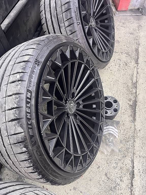 Pneus & Roues: A Wheels Räder mit Distanzscheiben – D'occasion à Neuenkirch par Waschbaerbauch 2