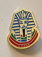 1 Pin Luxor