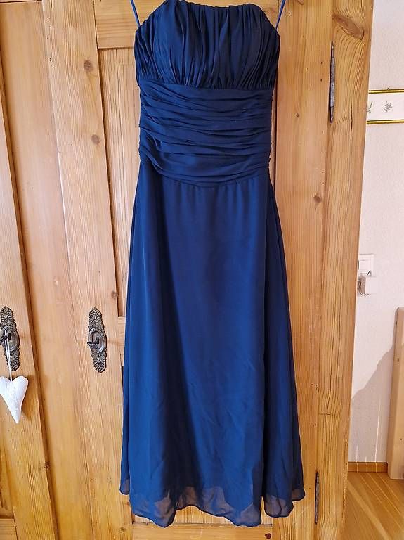 Kleider: Abendkleid, dunkelblau, Gr. 36 – Gebraucht aus Nussbaumen TG von cherry_lady