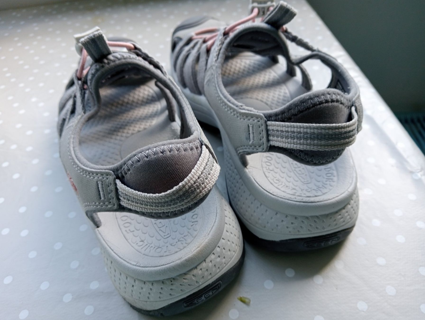 Keen Scarpe da donna: Keen Sandalen 39 – Nuovo (secondo la descrizione) da Bremgarten b. Bern venduto da josephine07 3
