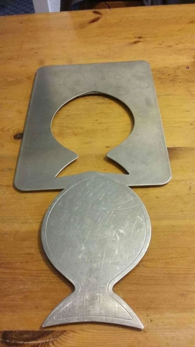 Plateaux: 1 sous plat en fer – D'occasion à Miecourt par Marly1 1