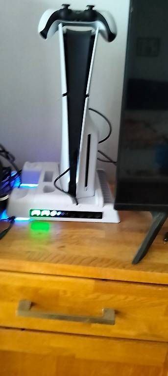 Console: PlayStation 5 Mit Laufwerk – Usato da St. Margrethen SG venduto da twr_6c2w 1