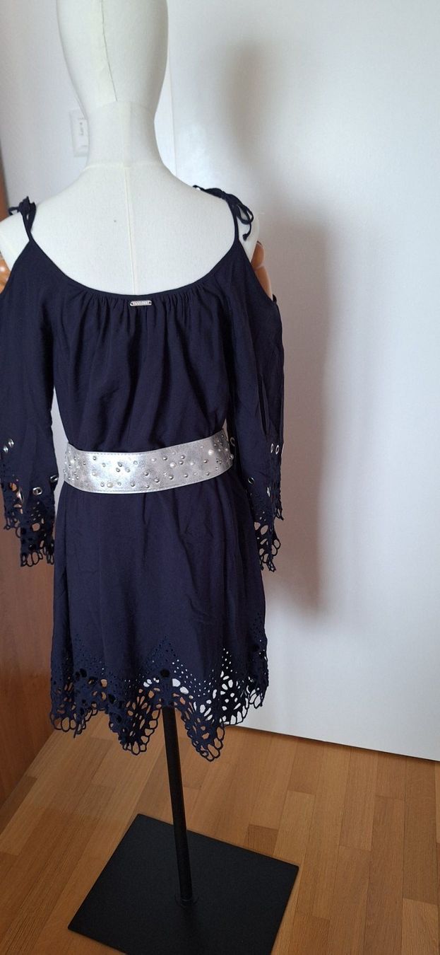 Guess Vestiti: Guess, robe / Kleid – Nuovo (secondo la descrizione) da Lussery-Villars venduto da pousinete02 1