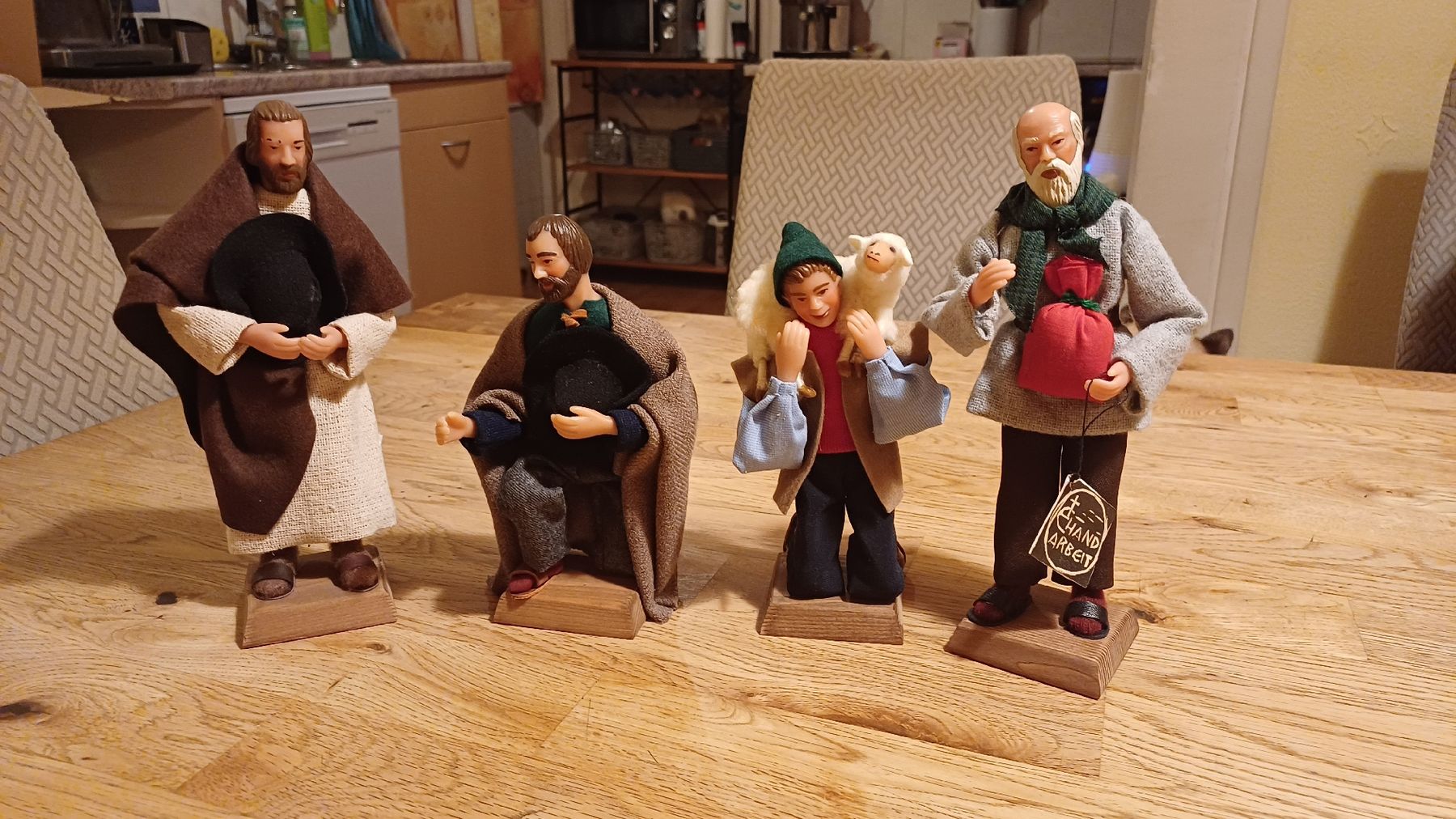 Figuren: 4 Schöne Figuren Handarbeit – Gebraucht aus Flawil von Naphtali 8