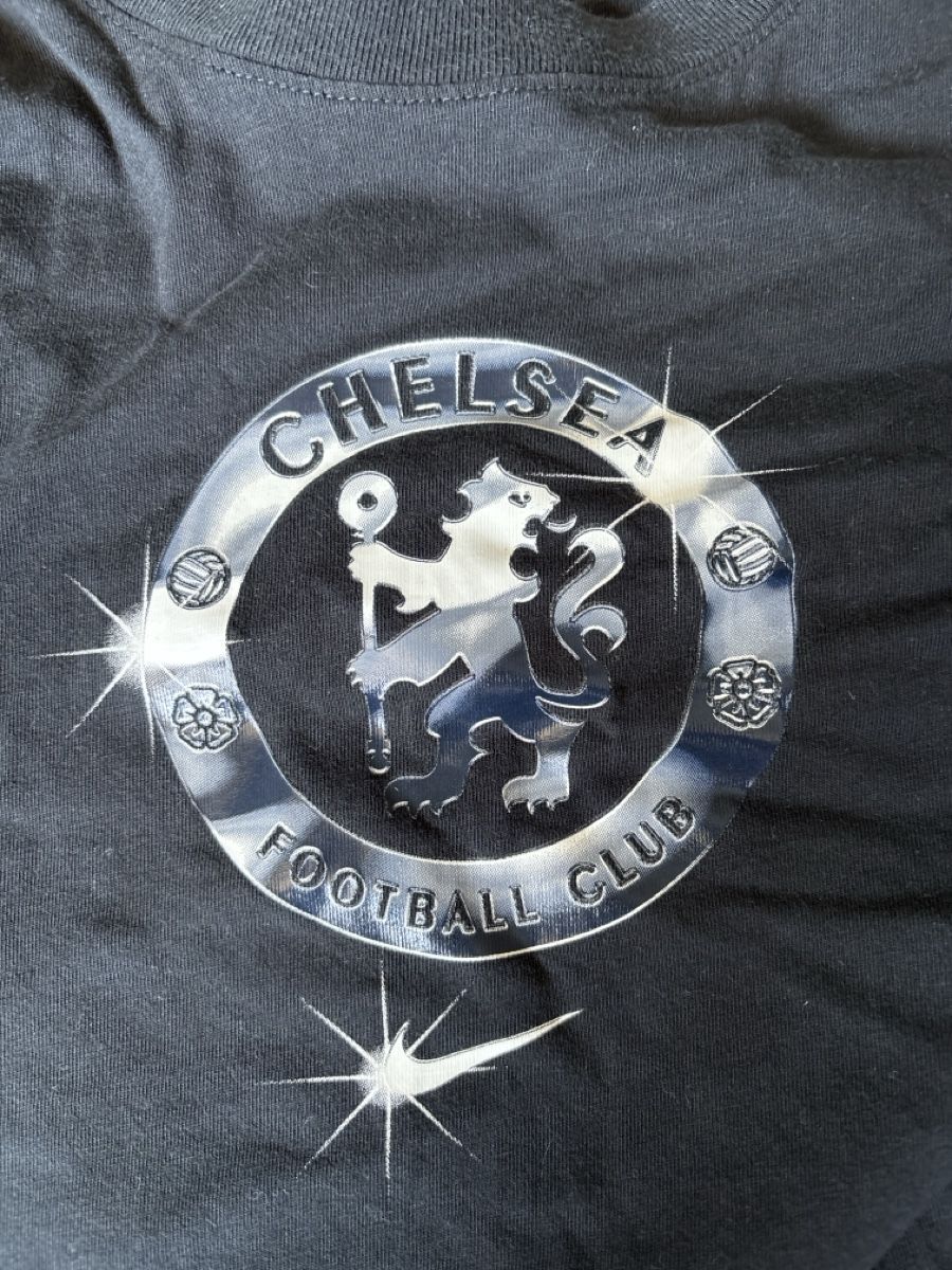 Nike Hemden, T-Shirts & Polos: Nike Tshirt Chelsea ca 146 – Gebraucht aus Liebefeld von nurseli 3