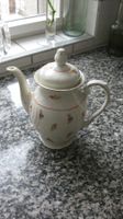 Antikes Porzellan Kaffeekrug