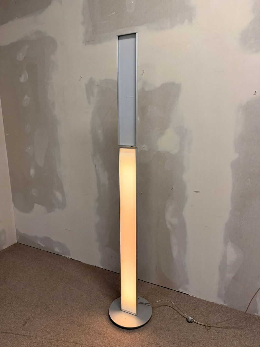 Lampade: Stehlampe Artificia Stilla Modullampe drehbare Lichteffekte – Usato da Rickenbach ZH venduto da Der-Insider 1