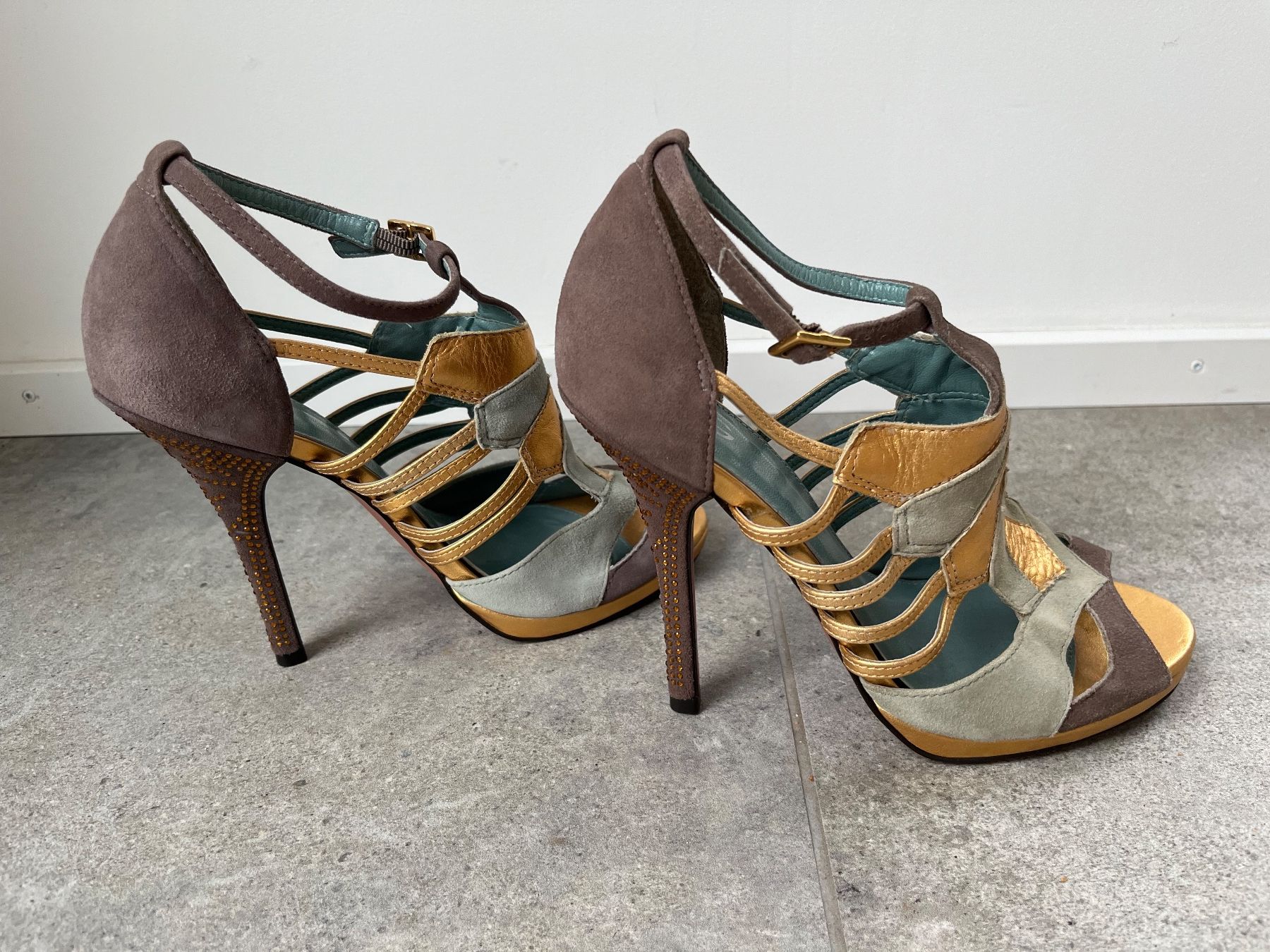 Kurt Geiger Scarpe da donna: Kurt Geiger Sandale Gr. 37 – Usato da Ebmatingen venduto da Londoner18 5