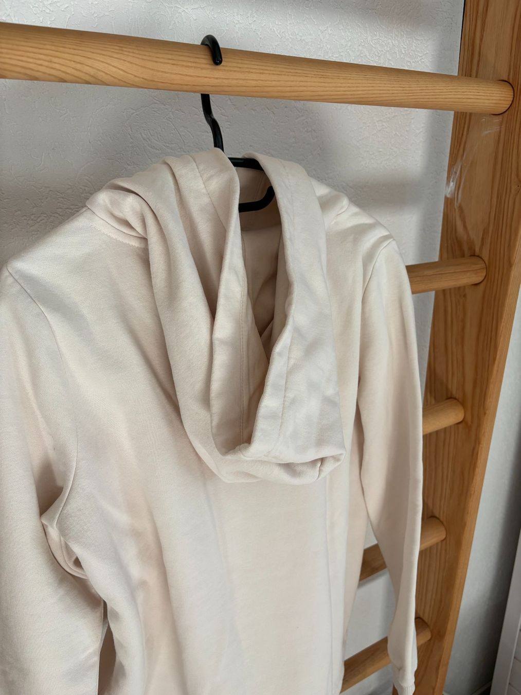 Maglioni & Felpe: Street One Pulli mit Kapuze – Usato da Neuhausen venduto da Huegin 1