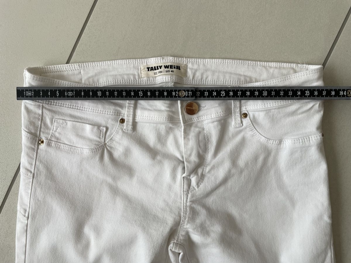 Pantaloni: Weisse Damenhose Gr M – Usato da Rüti ZH venduto da kar_xx9l 3