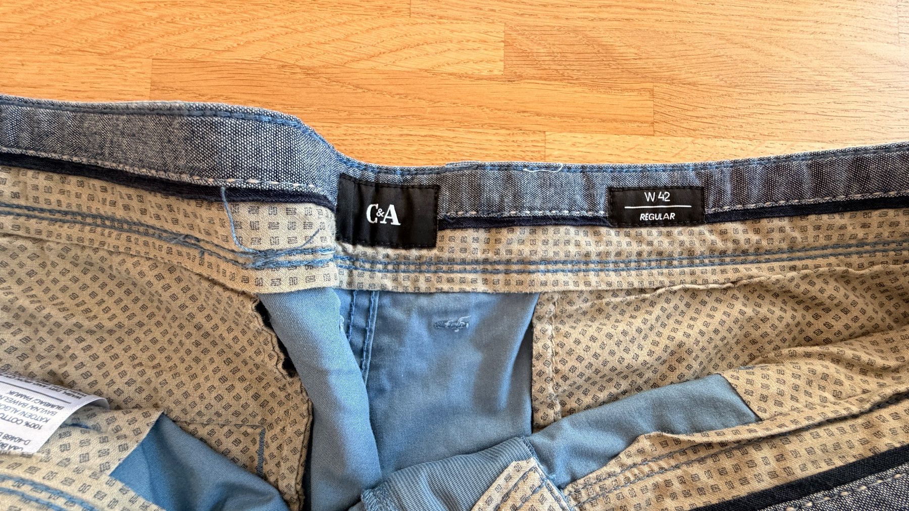 C&A Pantaloni: Shorts - C&A graublau Gr. W42 regular Bermuda – Usato da Winterthur venduto da Secondhand-Family 2