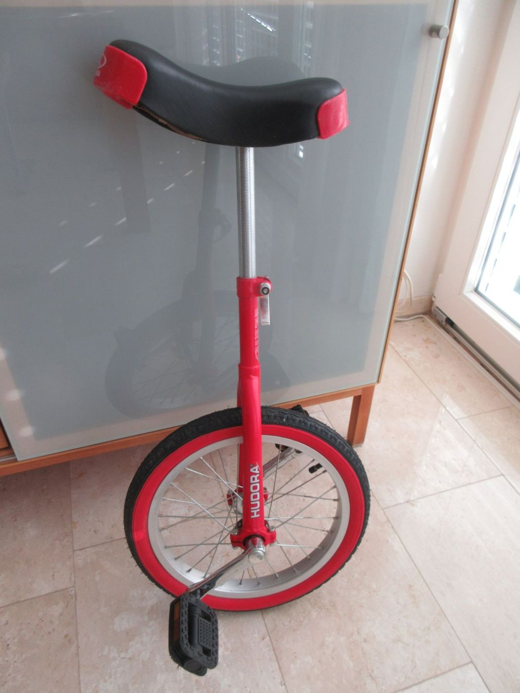 Biciclette: Knallrotes Einrad 16" Hudora – Usato da Binningen venduto da tempipassati 1