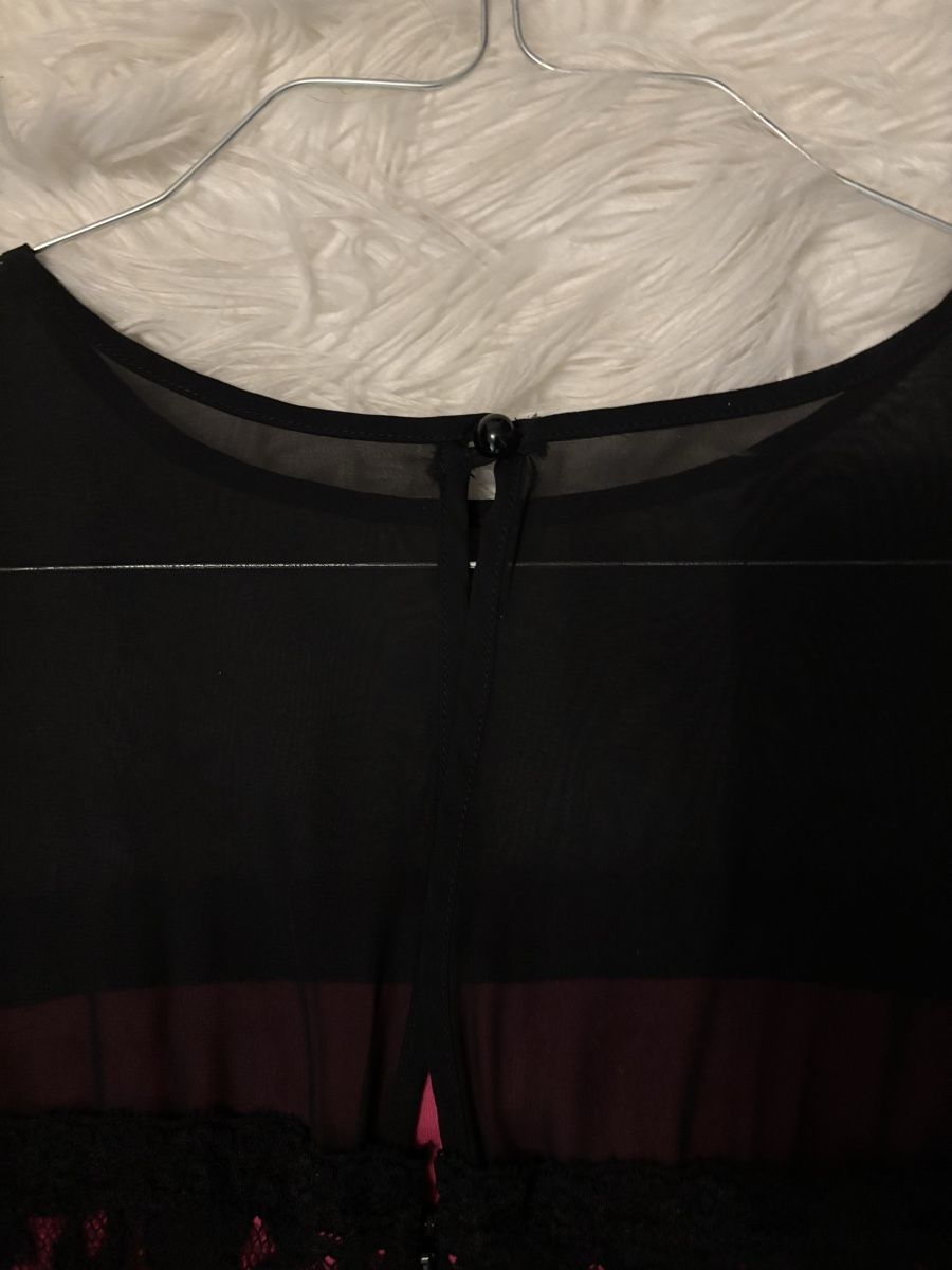 Kleider: Cocktailkleid (schwarz/pink) – Gebraucht aus Rüschlikon von cloudy_scotch 2
