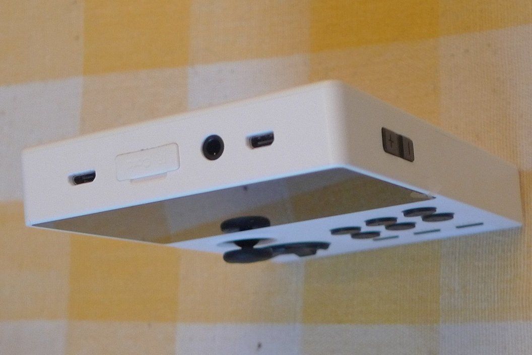 Konsolen: Retro Gaming Console Retroid Pocket  Nr.4 – Neu und originalverpackt aus Bern von bn1640 4
