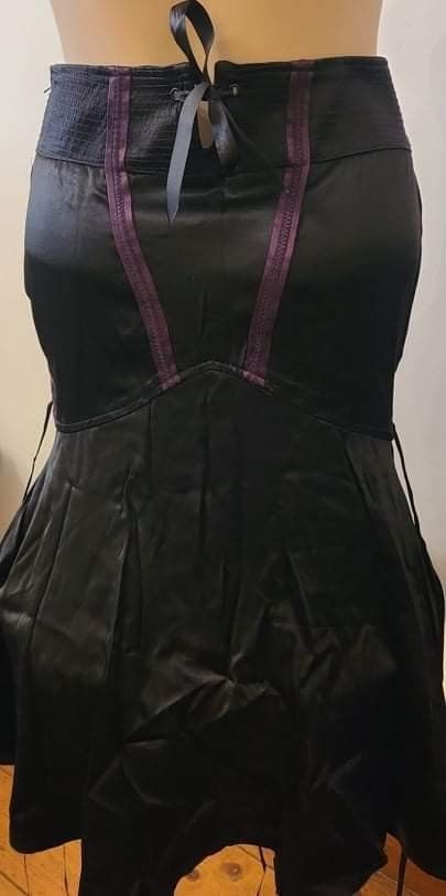 Gonne: Lip Service Goth Gothic Vintage Satin – Nuovo (secondo la descrizione) da Eglisau venduto da Durango-Eduardo 5