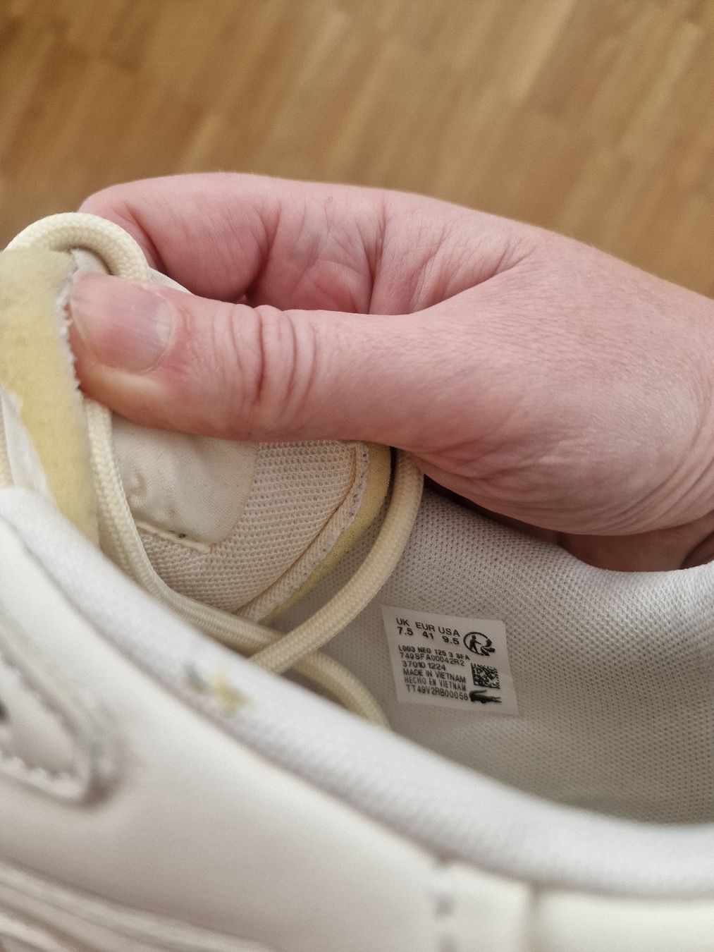 Lacoste Damenschuhe: Lacoste Laufschuhe gr.41 – Gebraucht aus Jona von Bubi22 4