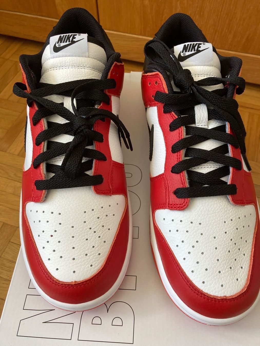 Nike Scarpe da uomo: Nike Dunk Low By You ähnlich J-Pack Chicago EU46 – Nuovo e nell'imballaggio originale da Wil SG venduto da liws 1