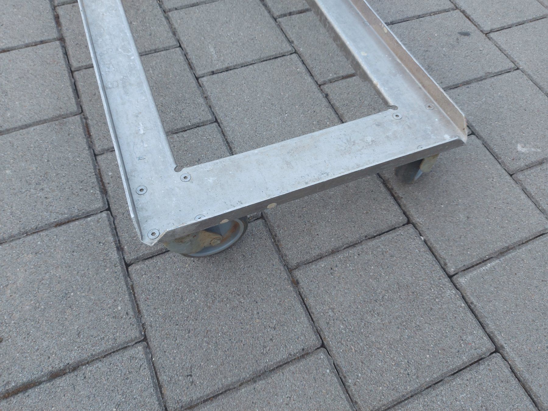 Altro per stoccaggio & trasporto: Transportroller 81 x 41 cm Alu – Usato da Rheinau venduto da profitronic.shop 3