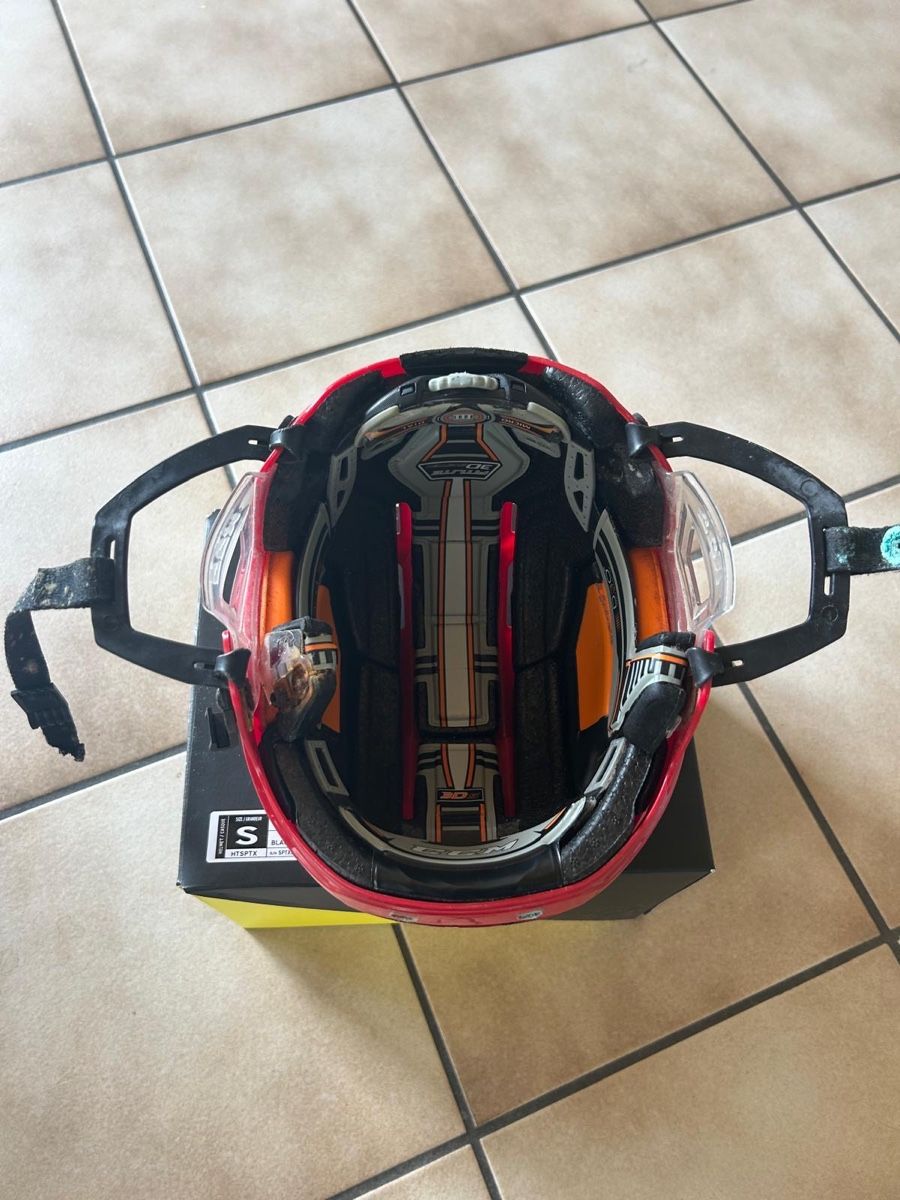 Ccm Caschi: Eishockey Helm – Usato da Studen BE venduto da Bigiyb 1
