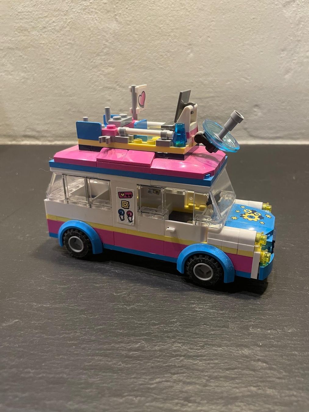 Lego Giocattoli: Lego Friends Mia + Auto 41333 – Usato da Thun venduto da pinocio02 1