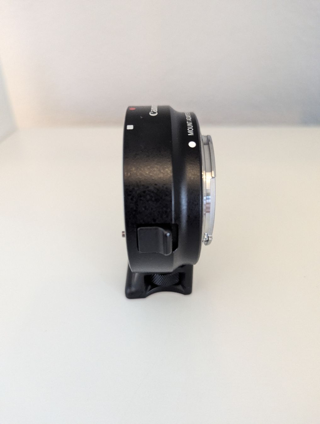 Canon Adattatori foto: Original Canon EF-EOS M Mount Adapter – Usato da Wetzikon ZH venduto da sim_9xny 1