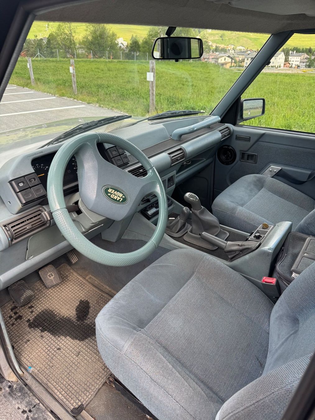 Land Rover Automobili: Land Rover Discovery 1 3.5 V8 – Usato da Celerina venduto da R.H.GR 5