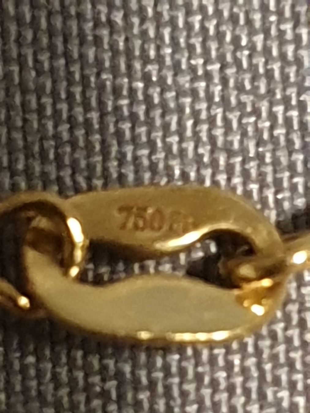 Catenine: Collier en or 18k – Usato da Neuchâtel venduto da Verenas12 5