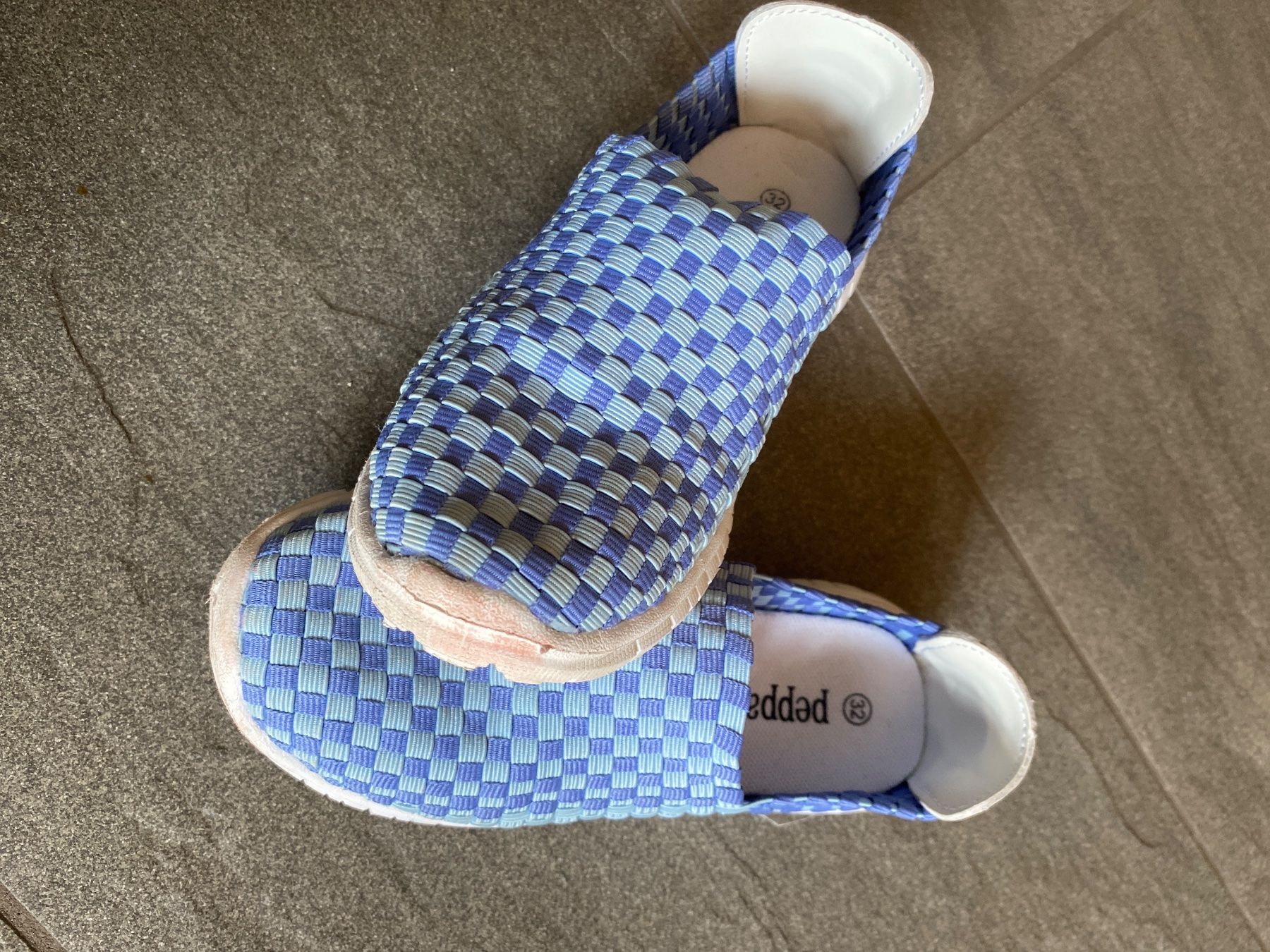 Schuhe für Jungen: Coole Sommerschuhe Gr. 32 – Gebraucht aus Frauenkappelen von leola1973 1