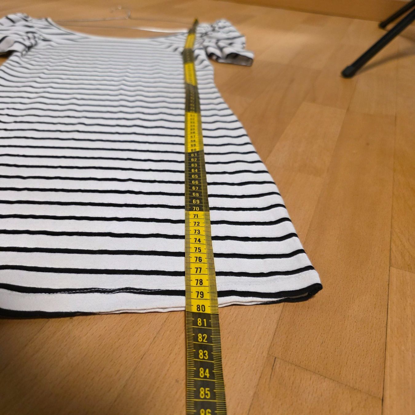 Robes: Sommerliches Mini-Kleid mit Streifen, Gr. M – D'occasion à Wald ZH par CapLux 7