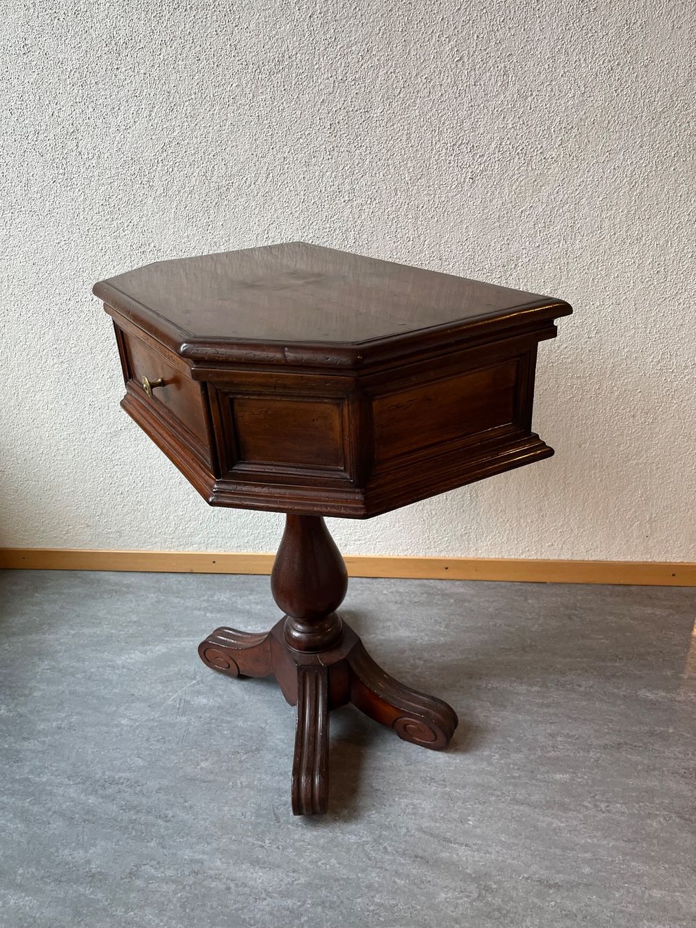 Cassettiere: Meuble d’appoint – Usato da lausanne venduto da esploras 2