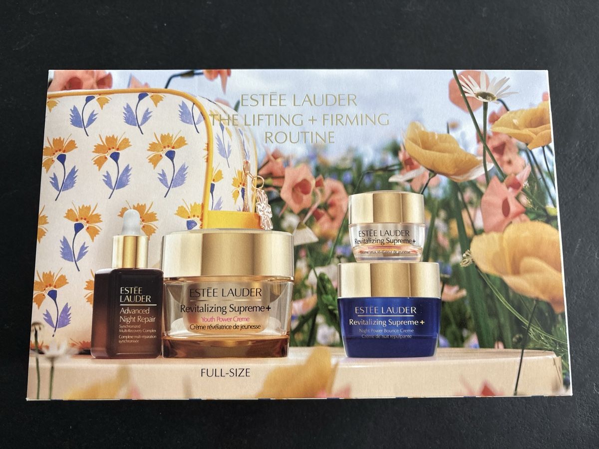 Estée Lauder Cura del viso: Estee Lauder Set – Nuovo e nell'imballaggio originale da Luzern venduto da Glitzer76